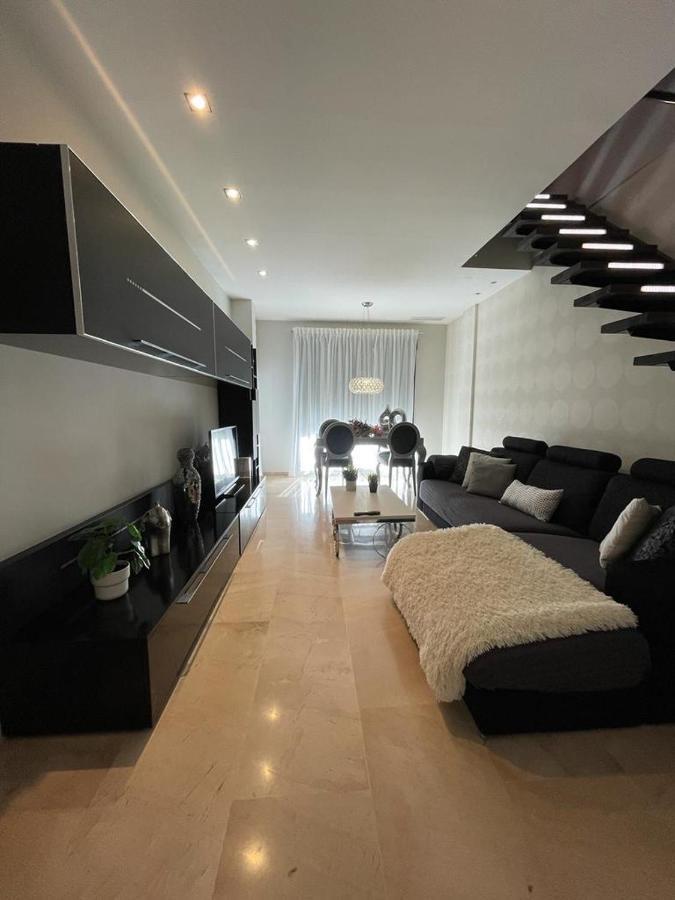 Penthouse In Elche Apartamento Exterior foto